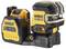 Et gult og sort DeWalt-oplader til 12V/18V-batterier befinder sig på en hvid overflade.