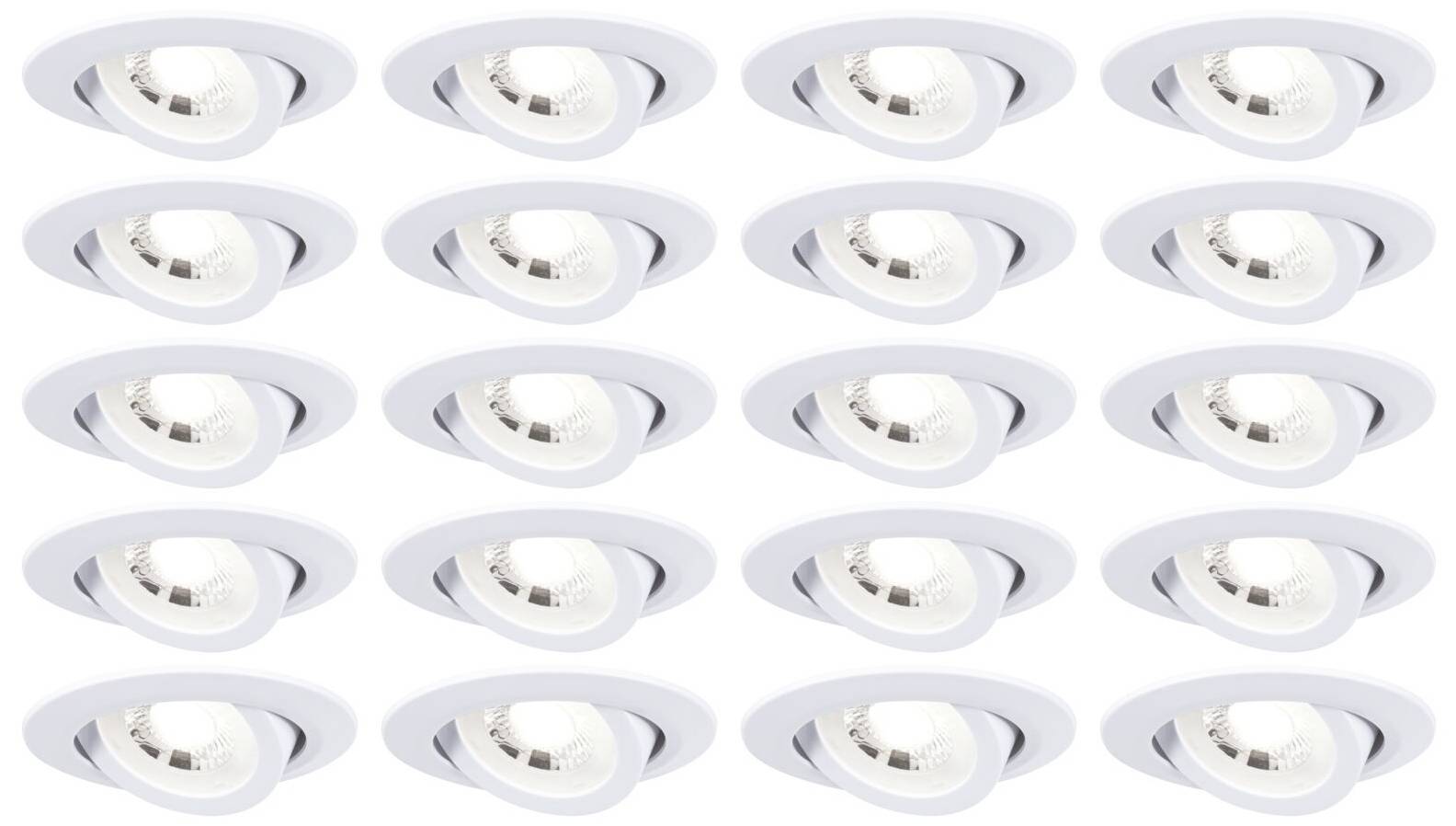 Seksten hvide indbygningsspots er arrangeret i et symmetrisk grid.