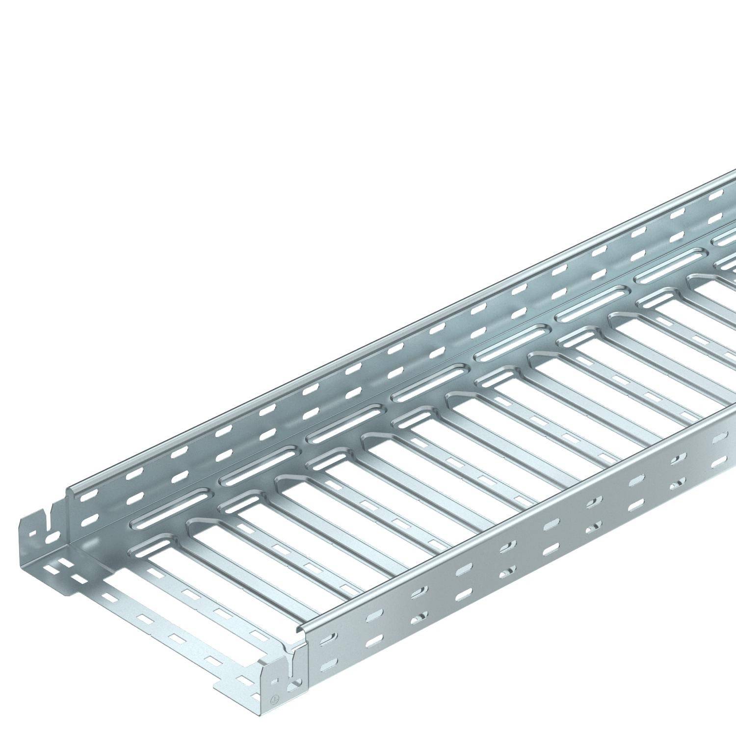 Sølvfarvet metalrørkanal med mange ventilationshuller på siderne og bunden, set i skråt fugleperspektiv.