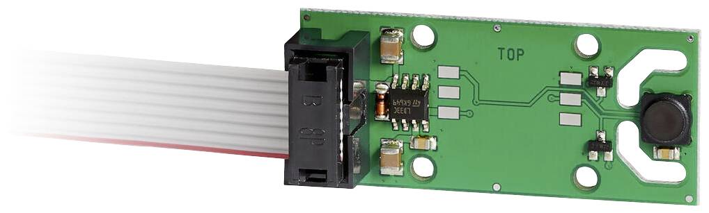 Grønt printplade med sort stik og diverse elektroniske komponenter, herunder en IC-chip. Mærkning 'TOP'.