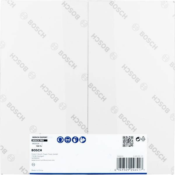Hvid emballage til en Bosch-vaskemaskine med blå og sorte detaljer, indeholder produktoplysninger og stregkoder. Bosch-logoet gentages på baggrunden.