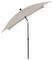 Beige parasol med sort metalstang i vippet position. Den yder skygge og beskyttelse mod solen.