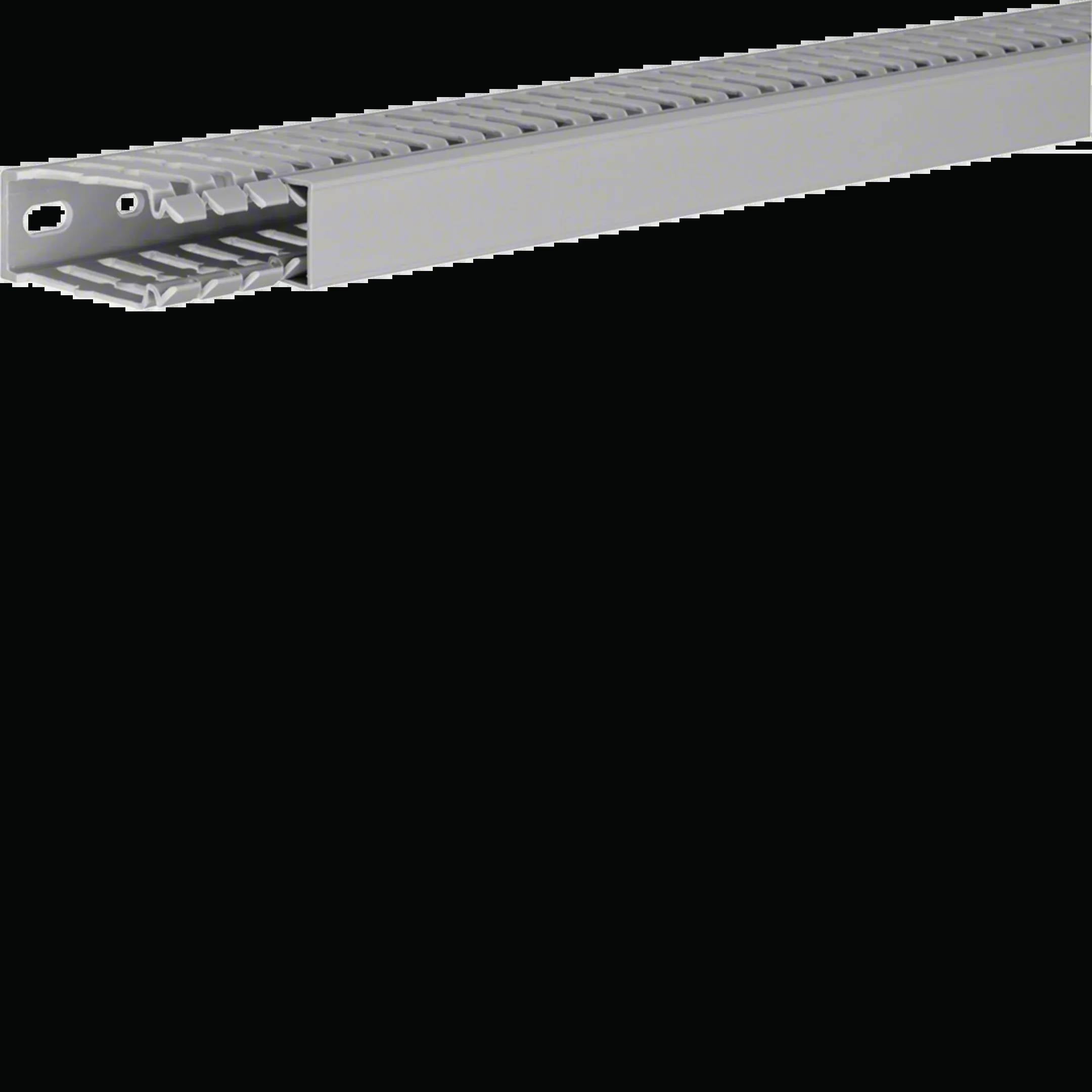 Grå metalledningskanal med perforerede sider til kabelføring. Den viser et åbent gitterdesign for forbedret ventilation.