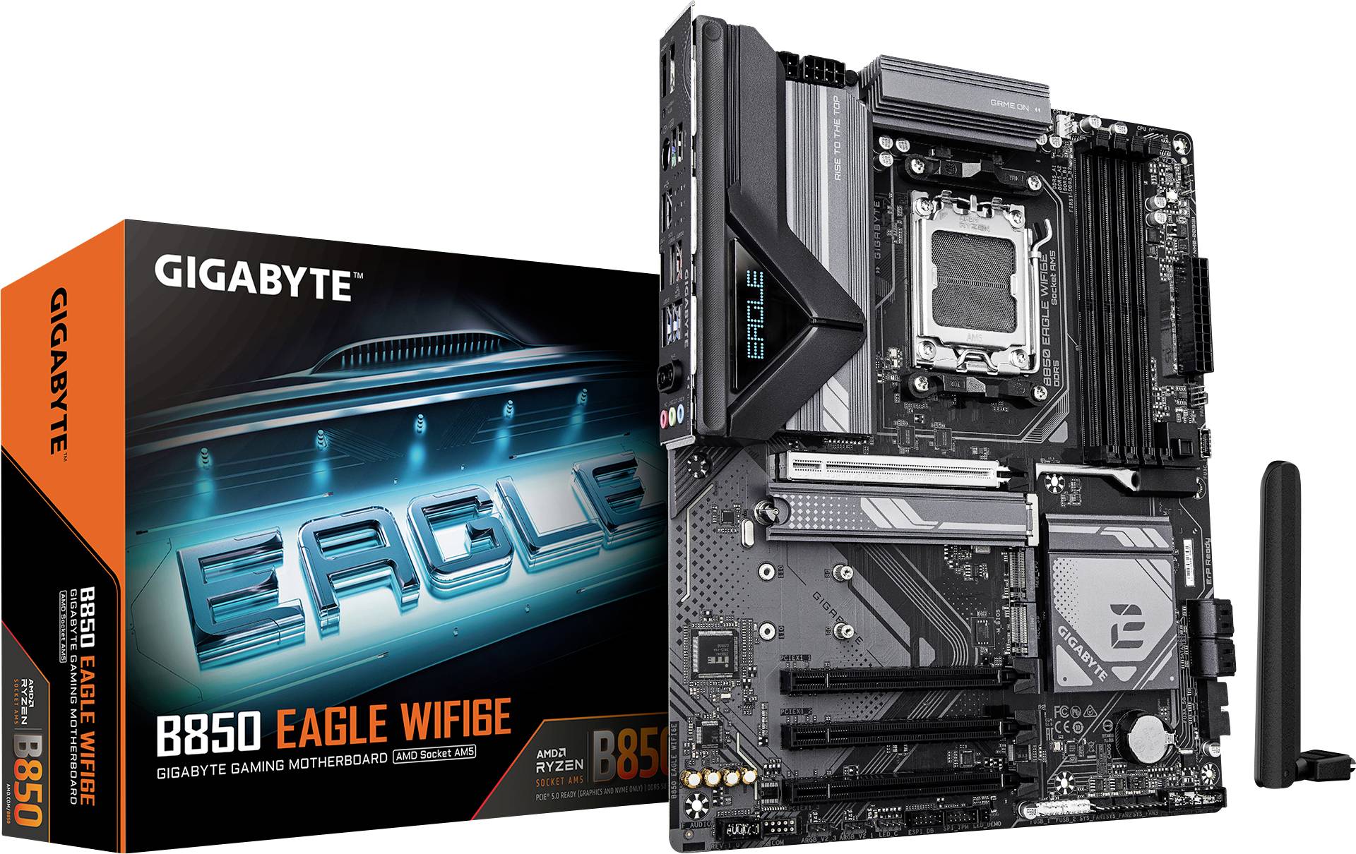 Billedet viser et GIGABYTE B850 EAGLE WIFI6E bundkort med dets emballage. Emballagen reklamerer med 'EAGLE' og er holdt i orange farver.