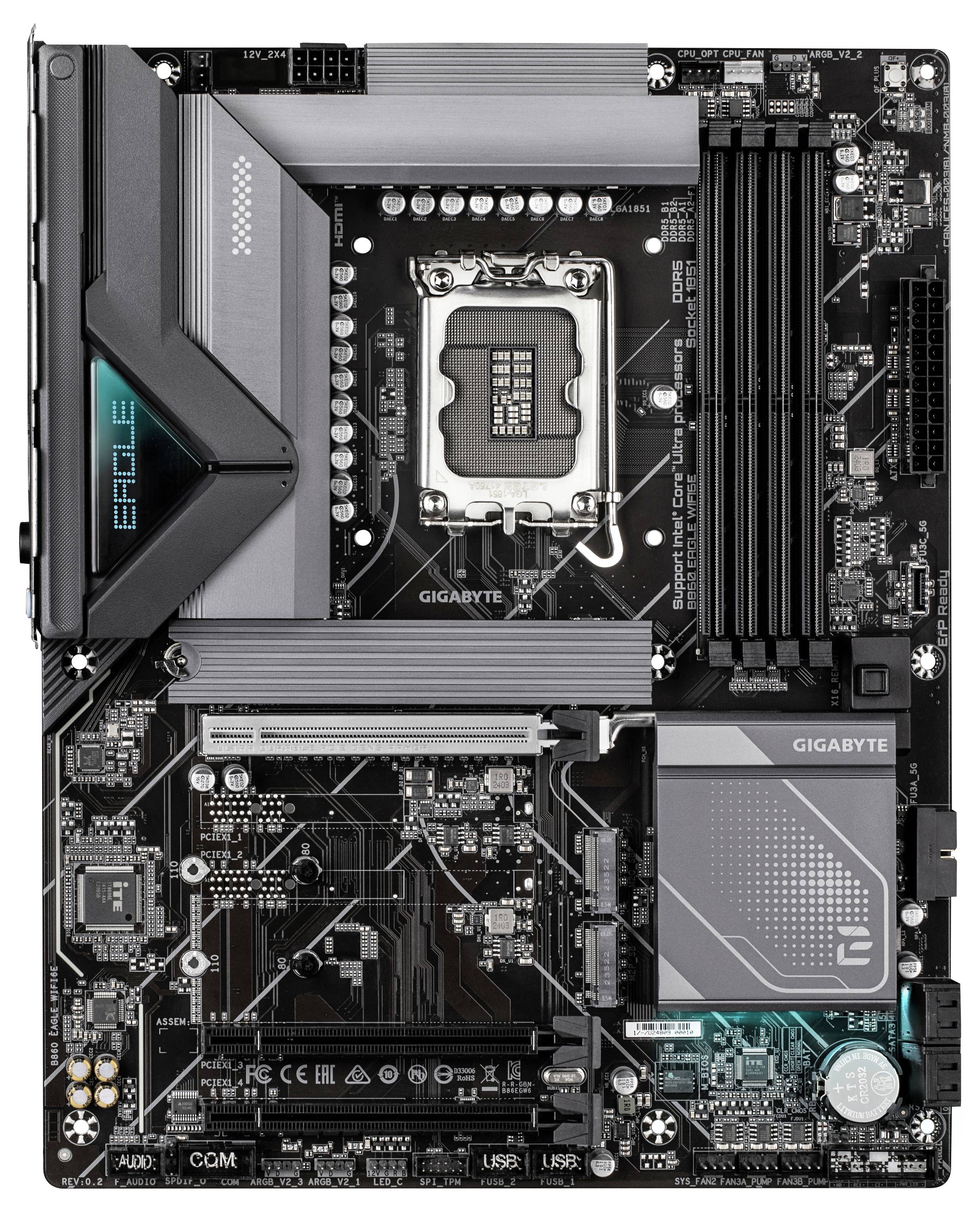 Bagpanel på et GIGABYTE bundkort, der viser forskellige porte: USB, Ethernet, HDMI, USB-C og lydstik til tilslutning.