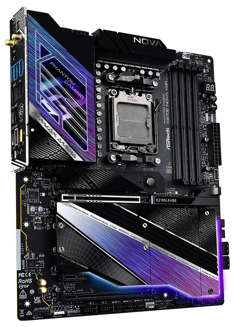 ASRock Phantom Gaming Z790 Nova WiFi bundkort, funktioner omfatter robuste køleribber, dobbelte M.2-slots, RGB-belysning og flere porte.