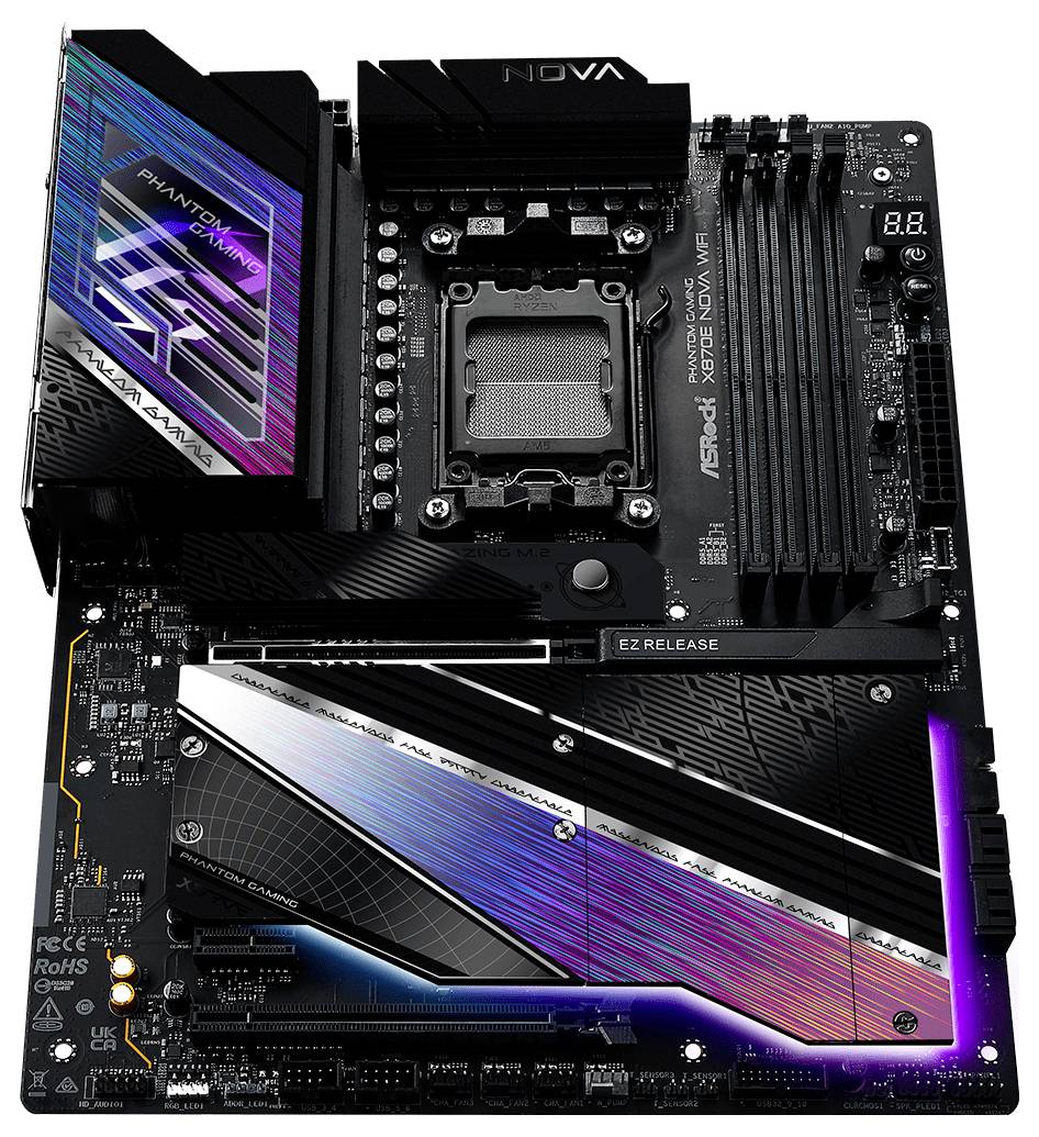 Et computer bundkort med regnbuefarvet belysning, mærket 'Phantom Gaming', med flere RAM-slots og en central CPU-sokkel.