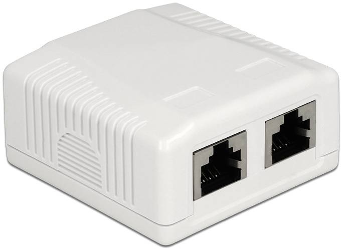 Hvid netværksstikdåse med to Ethernet-tilslutninger. Ideel til installation af LAN-forbindelser indendørs.