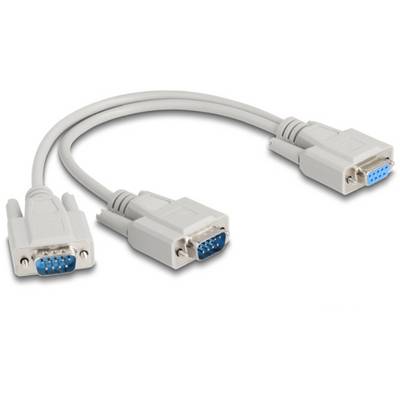 Et serielt Y-kabel med en hun- og to hanstik, som bruges til at forbinde enheder med serielle grænseflader.