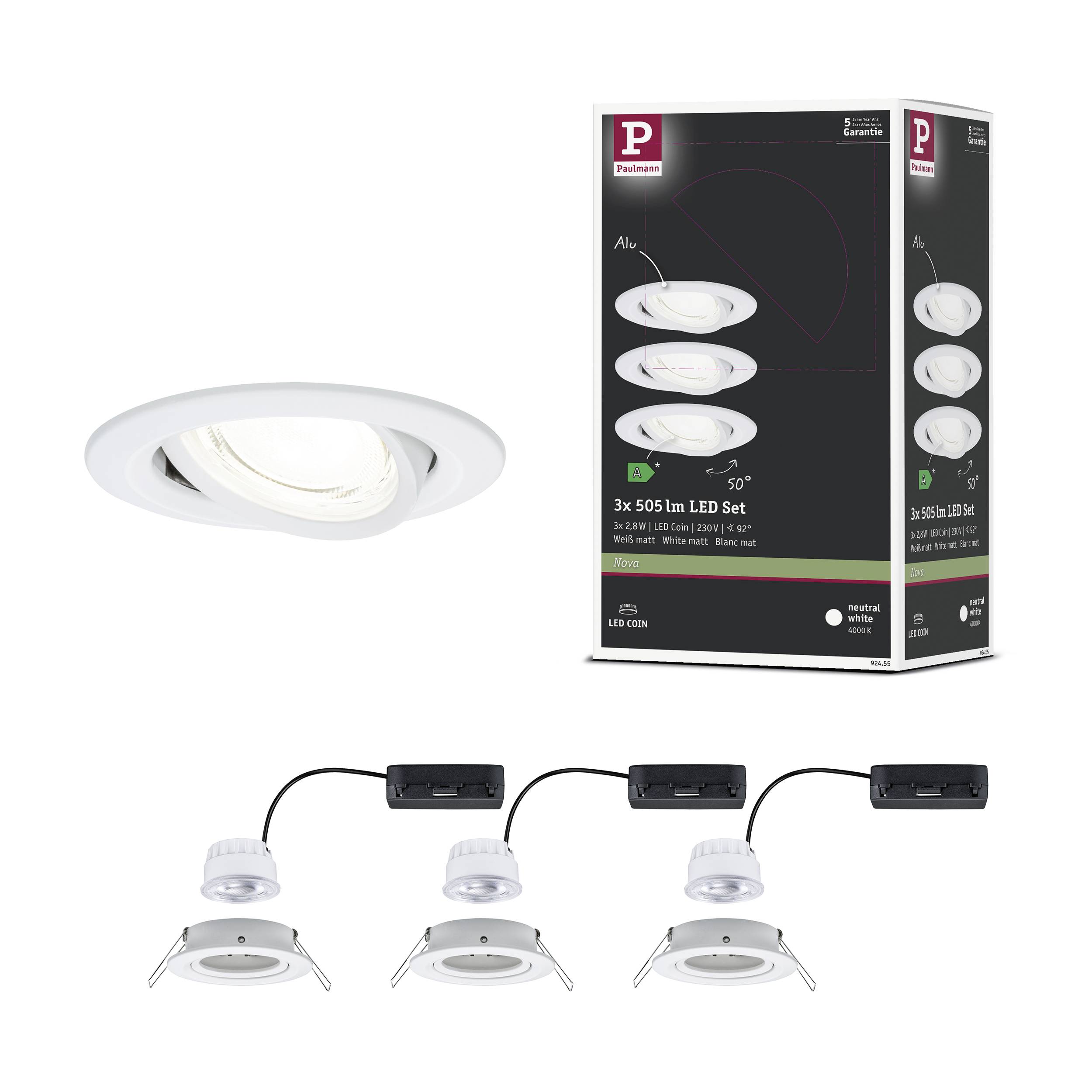 Sæt bestående af tre LED-indbygningsspots med svingbart design, energieffektive, egnede til indendørs brug. Inkluderer emballage og spots.