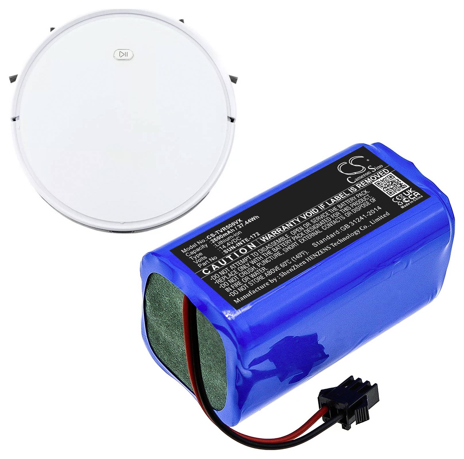 En rund, hvid støvsugerobot ved siden af et blåt batteri med sort etiket og tilslutningskabel.