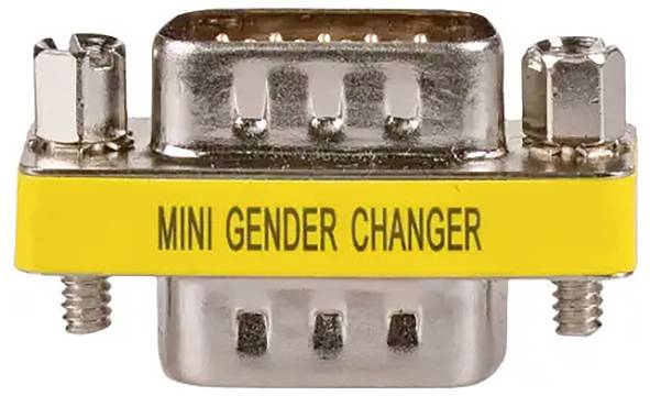 Stik med påskriften 'Mini Gender Changer', en adapter til kønsændring af elektroniske forbindelser.