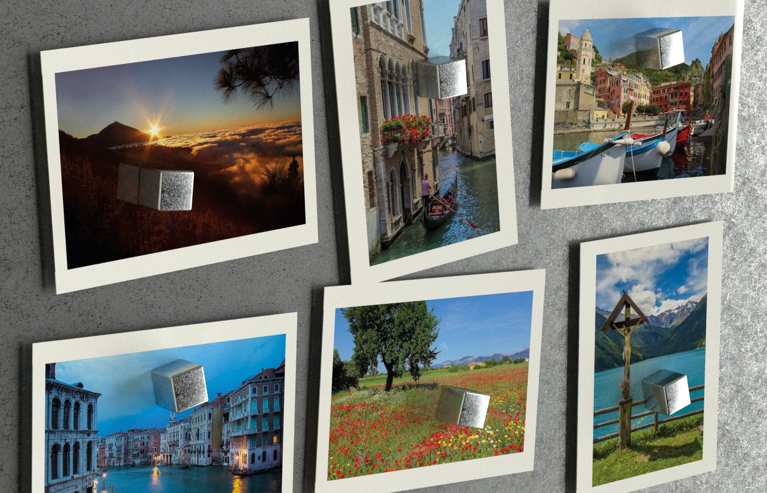 Collage af seks postkort-lignende fotos, hver med en lille metallisk terning over et malerisk landskab eller byudsigt.