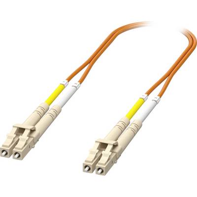 Et orange fiberoptisk kabel med beige stik i hver ende, som bruges til høyhastigheds internetforbindelser.