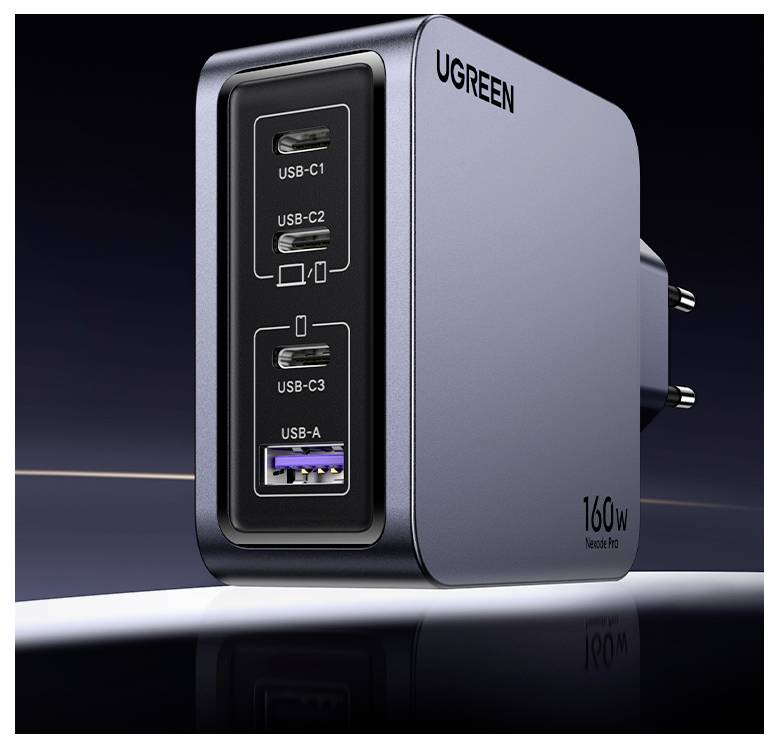 En strømlinet UGREEN 160W Nexode Pro-oplader med tre USB-C-porte og en USB-A-port, som demonstrerer dens kraftfulde opladningsegenskaber.