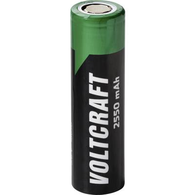 Grønt Voltcraft 2550 mAh cylindrisk batteri med sort etiket og sølvfarvet top.