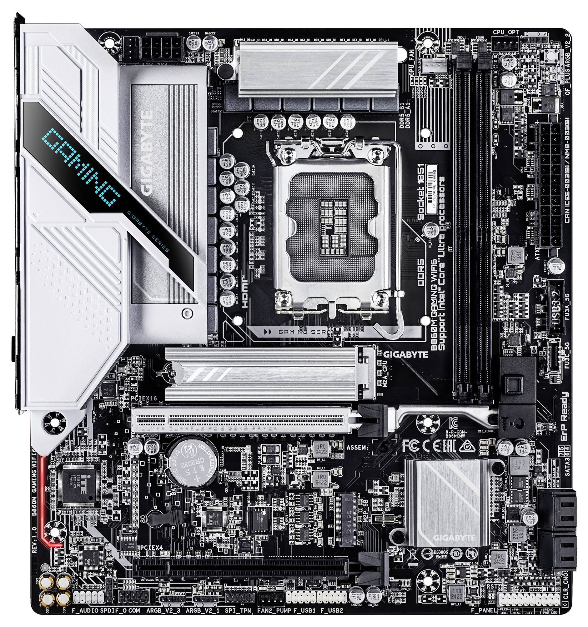 Set oppefra af et computermoder, som viser en fremtrædende CPU-sokkel, mærket 'Gaming', med multiple slots og stik til komponenter.