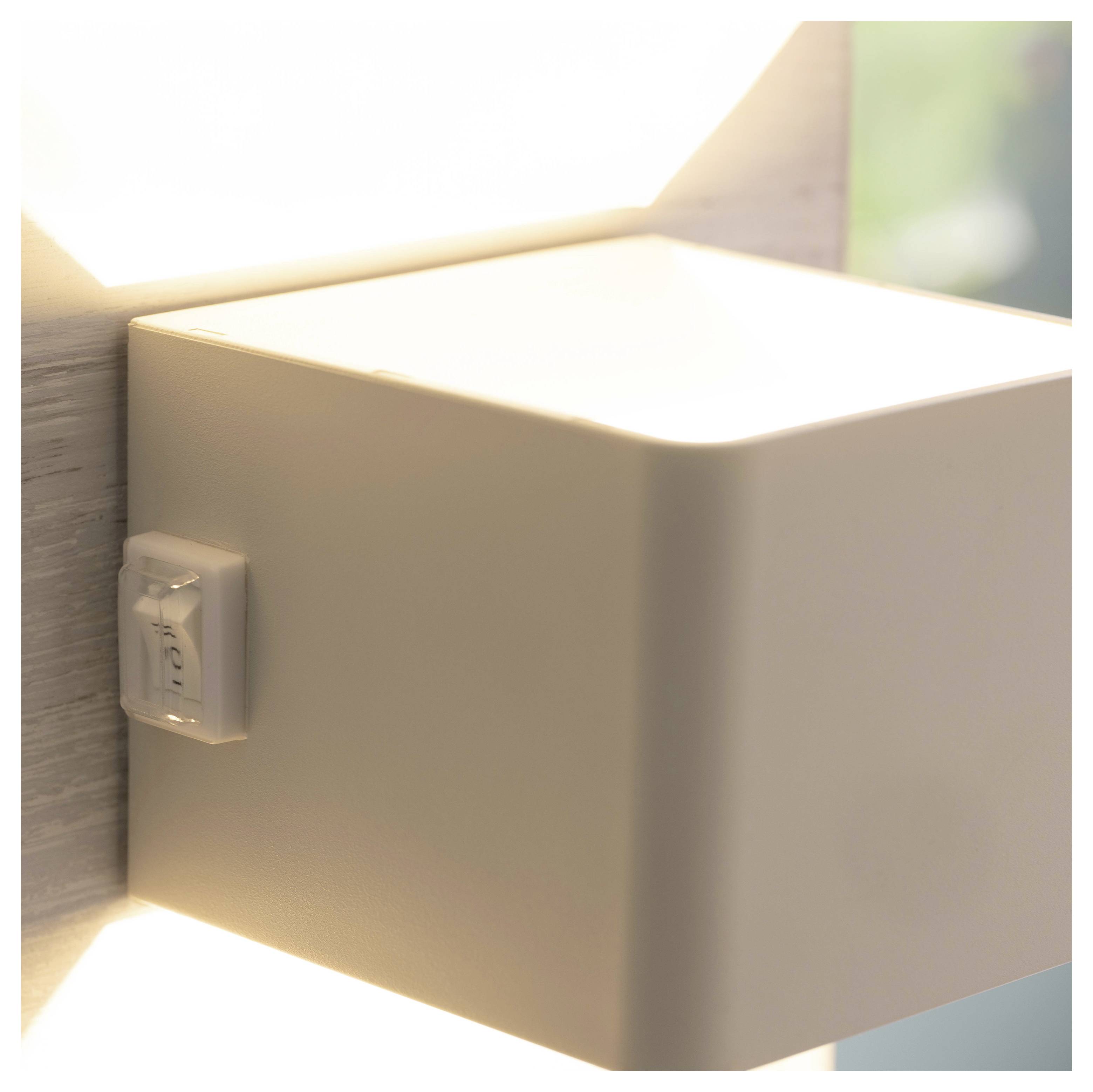 Brilliant Iseo G80126/05 Udendørs loftbelysning med bevægelsessensor EEK: G (A - G) LED (RGB) LED 4 W Hvid-2