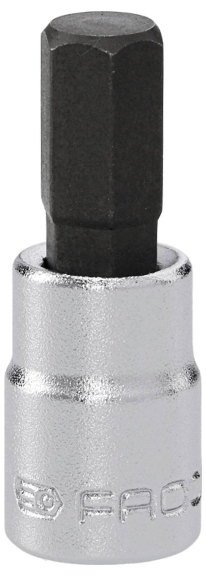 'Socket med sekskantbit, med metallisk finish og indgraveret logo, bruges til at stramme skruer eller bolte. Ideal til mekaniske opgaver.'