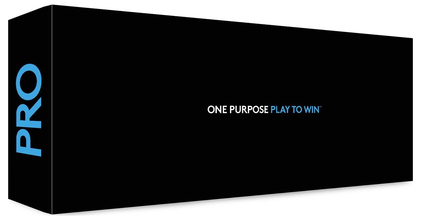 Sort produktboks med blå lodret 'PRO' på venstre side og sloganet 'ONE PURPOSE PLAY TO WIN' centreret på forsiden.