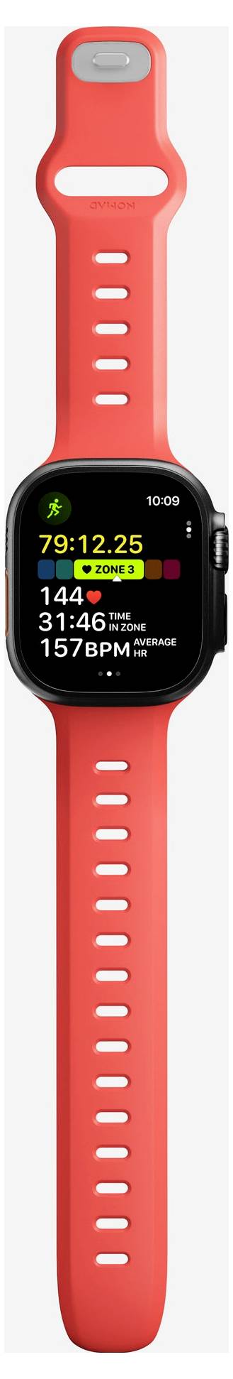 Rød smartwatch med koralfarvet bånd, der viser en træningsskærm med tiden 79:12:25, afstand 144 og pulsen 157 BPM.
