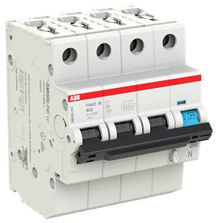 ABB tre-polet strømafbryder med blå 'OFF'-knap, bruges til at beskytte elektriske kredsløb mod overbelastning og fejl.