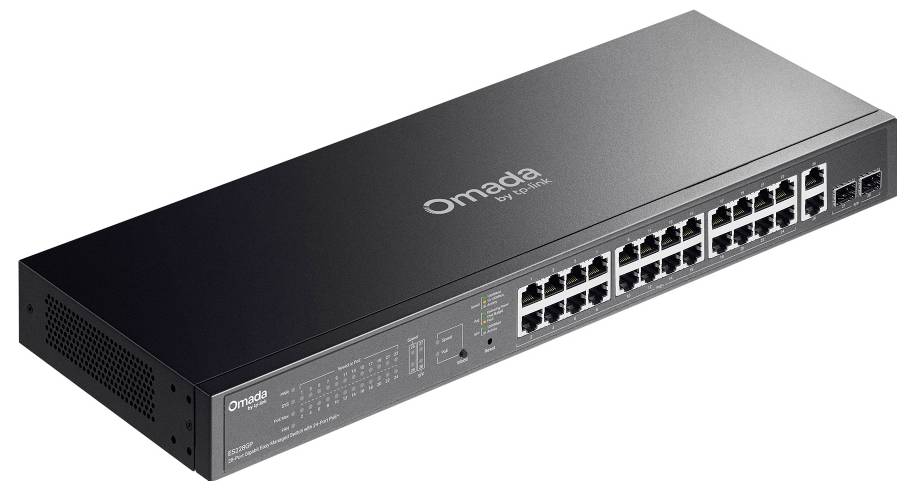 Rackmonterbar Omada-netværksswitch med 24 Ethernet-porte og statuslys, vist i tre-kvarts visning på hvid baggrund.