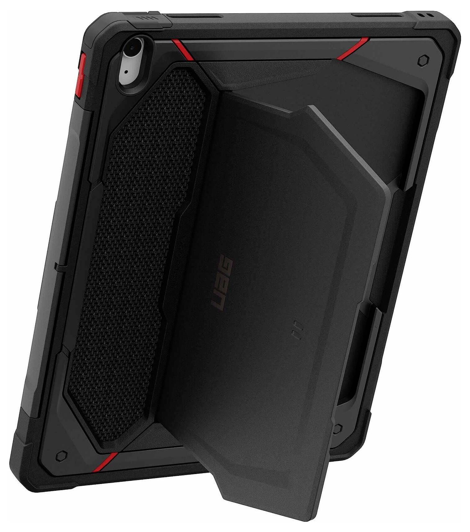 Sort robust beskyttende tablet-cover med struktureret greb, røde detaljer og udskæring til bagkamera, vist i vinkel på hvid baggrund.
