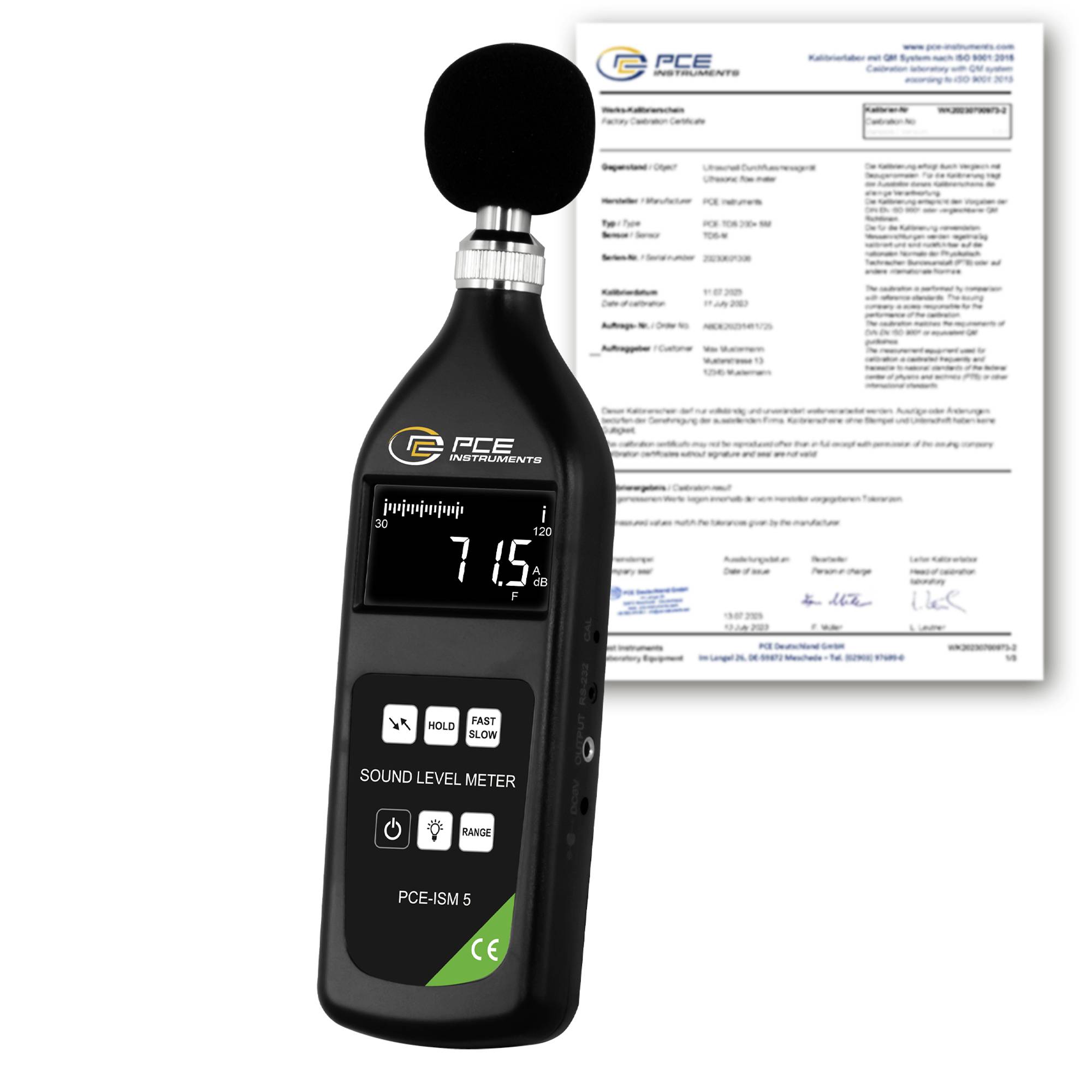 Lydniveaumåler, der viser 71,5 dB med kalibreringscertifikat bag ved siden af, hvilket indikerer, at enheden er kalibreret til nøjagtig støjmåling.