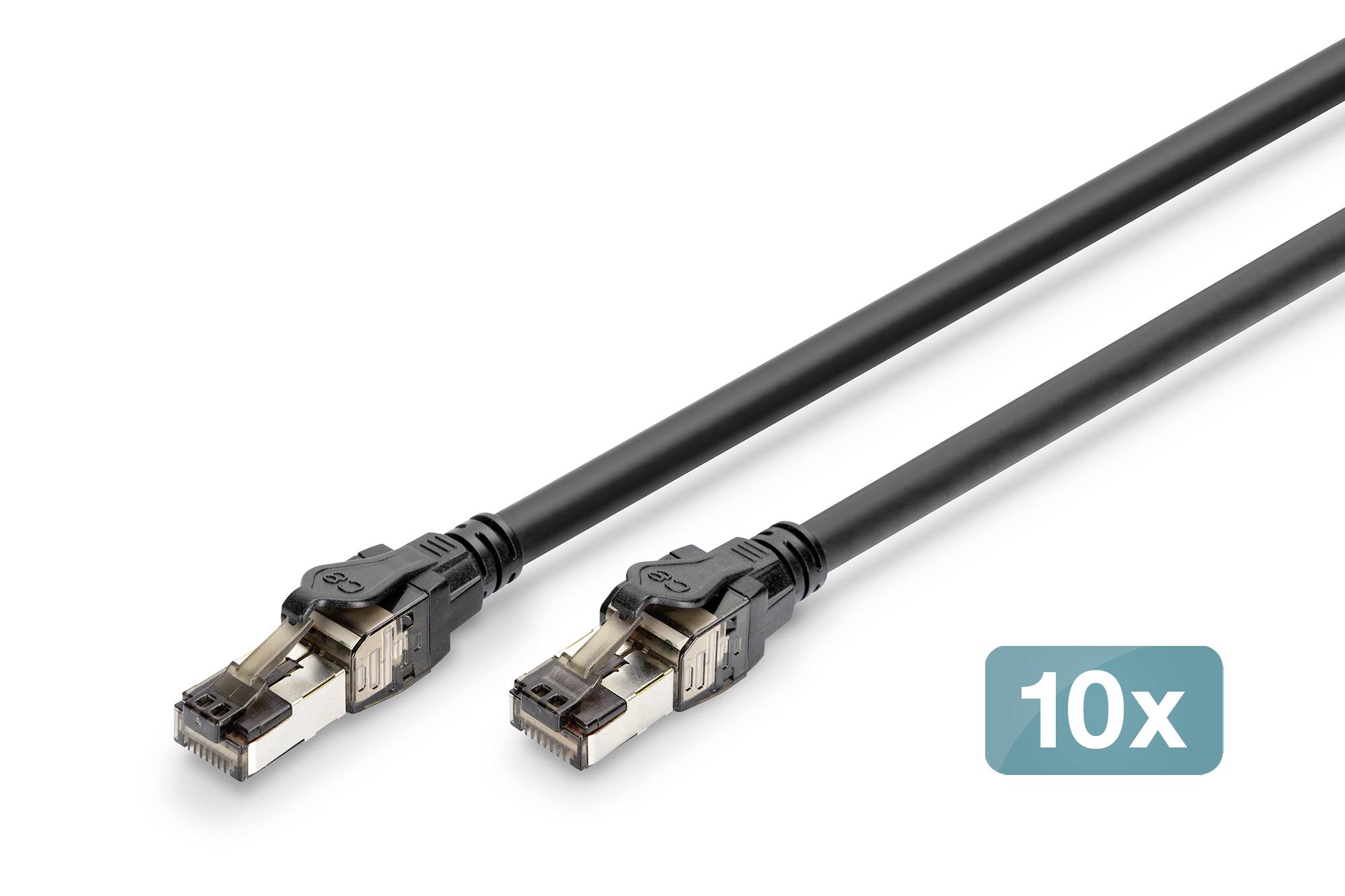 To sorte Ethernet-kabler med RJ45-stik, mærket '10x', som angiver ti gange hurtigere ydeevne.