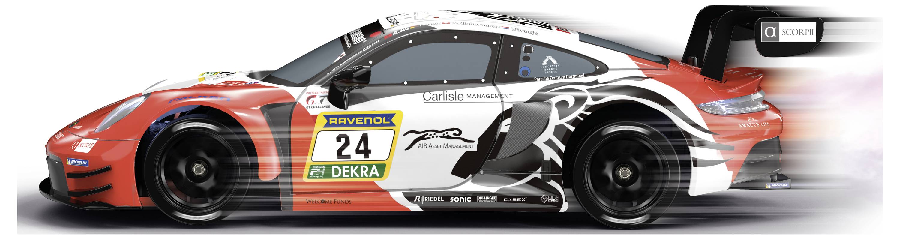 Sidevisning af en rød, hvid og sort racerbil, der kører hurtigt til højre, markeret med nummer 24 og sponsorlogoer.