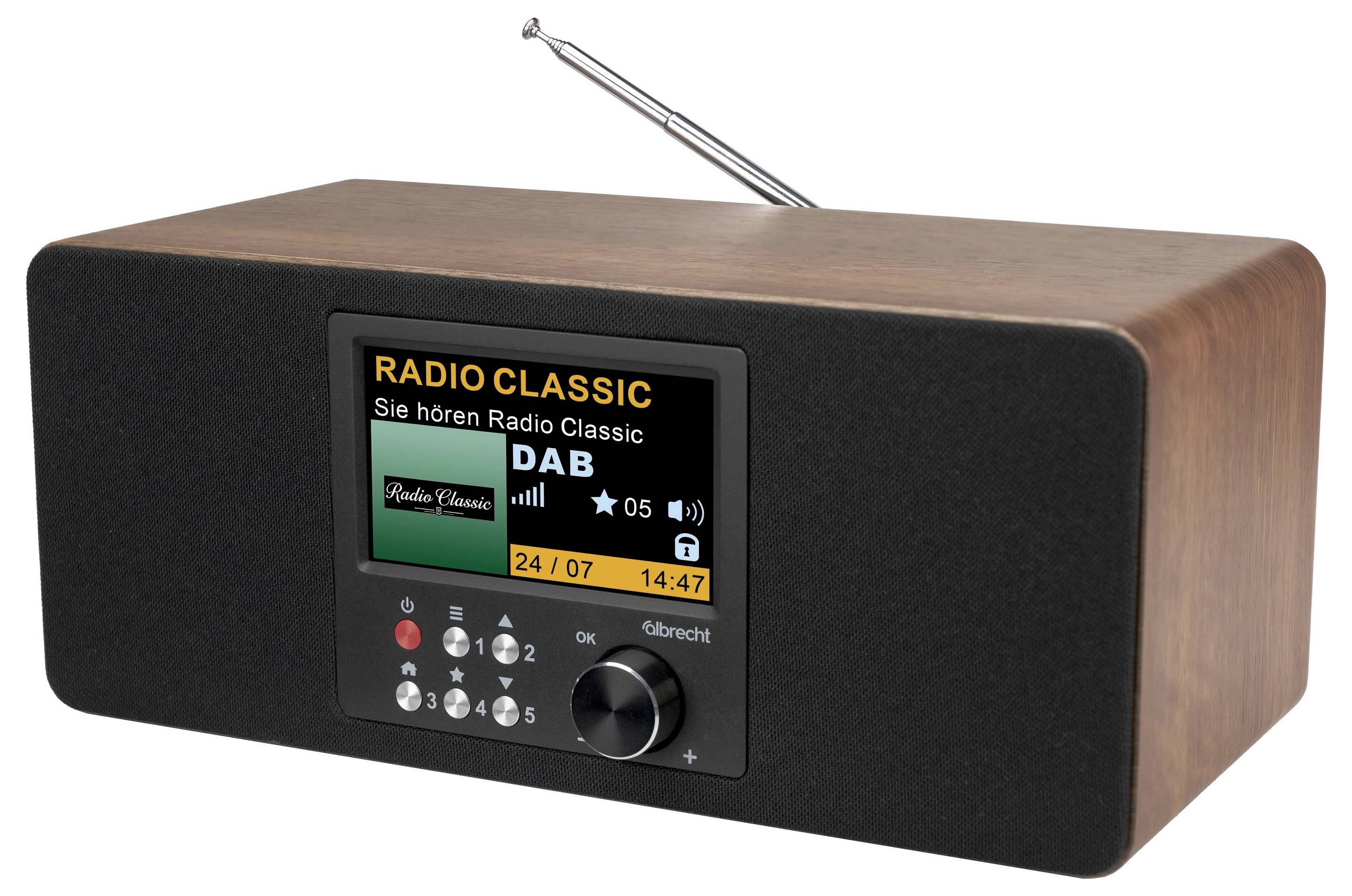 Træbordradioen med antenne viser et digitalt display med "RADIO CLASSIC" og DAB-stationer, med stemmeknapper på forsiden.