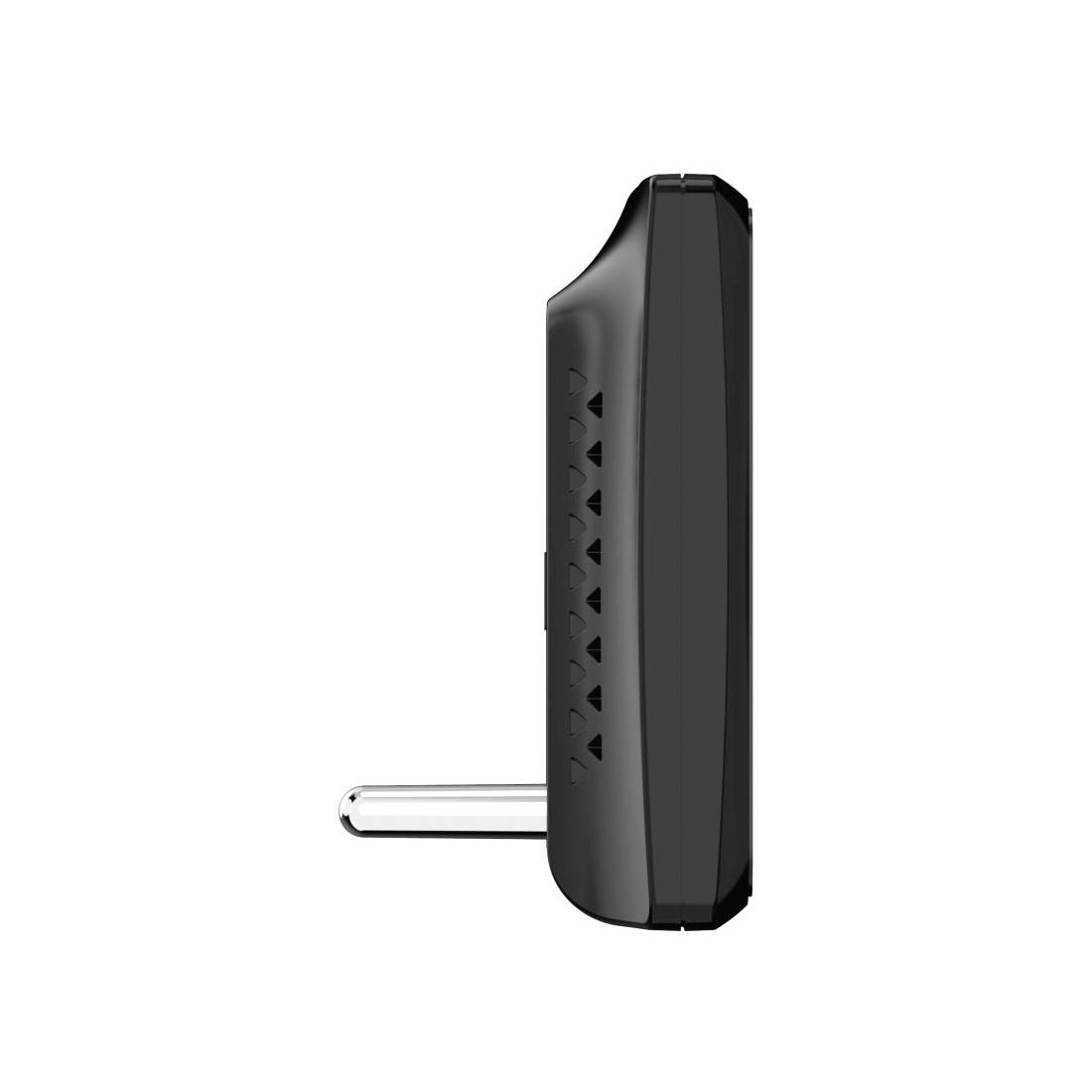 Sidevisning af en sort plug-in-enhed med én metalstift synlig, vist isoleret på hvid baggrund.