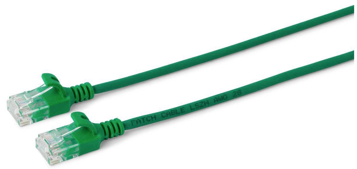 To grønne Ethernet-kabelstik med tilsluttet grønt kabel på hvid baggrund.