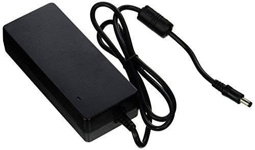 Sort strømadapter med tilsluttet DC-kabel og løbeplade til elektroniske enheder