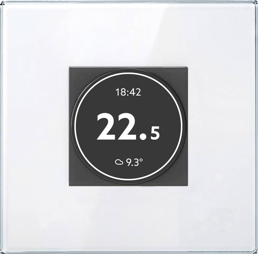 En smart termostat-display viser 22,5° med tiden 18:42 og et lille vejrikikon med 9,3° på en mørk cirkulær skærm.