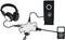 Et hovedtelefon, en højtaler og en MP3-afspiller er forbundet via en adapter for at lytte til musik sammen.