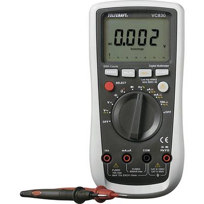 Digitalt multimeter med displayvisning på '0,002' og forskellige indstillingsmuligheder. Inkluderer måleledninger.