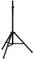 Sort, højdejusterbart trefods stativ, egnet til højttalere eller andre enheder.