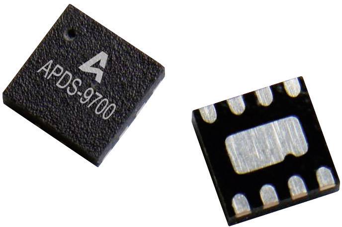 To mikrocontroller-chips, der viser en kompakt elektronisk komponentvisning, med påskriften 'APDS-9700' til venstre.