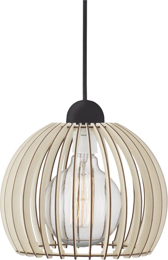 En pendel med trælameller omgiver en glødepære. Pendlen har et moderne design og skaber et varmt lys.