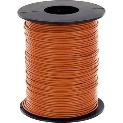 En stor spole med orange kabel, pænt oprullet, foran en hvid baggrund.