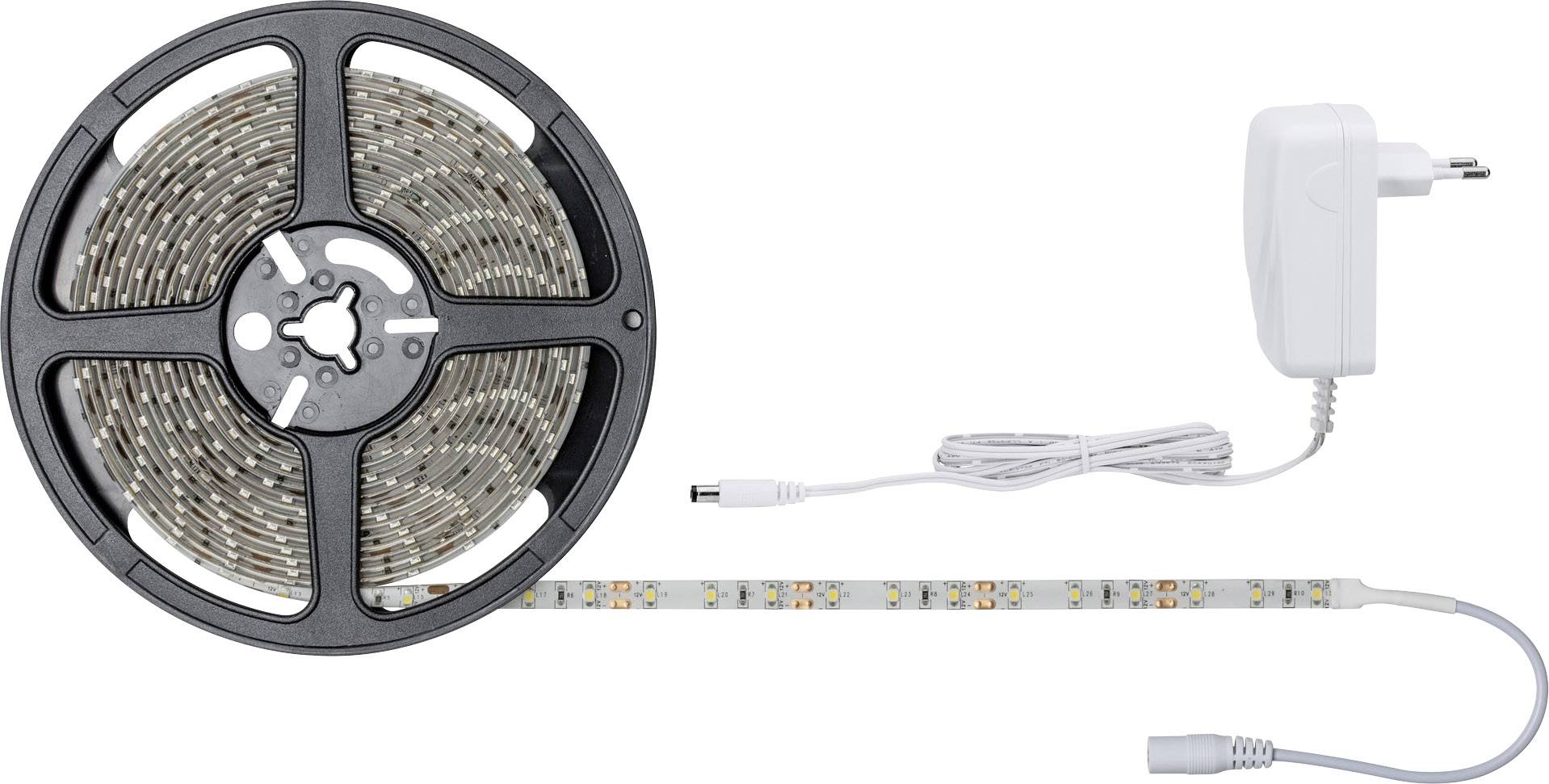LED-lyskæde på rulle med strømforsyning. Perfekt til dekorativ belysning indendørs. Stikkontakt og ledning synlige.