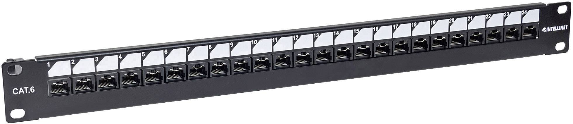 Et sort patchpanel med 24 Ethernet-porte (CAT6) til organisering og styring af netværksforbindelser i et serverrum.