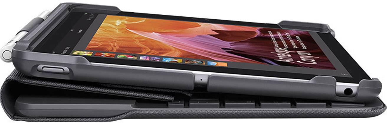 Et tablet med beskyttelsescover ligger vandret på et bord. Skærmen viser et farverigt billede af sandstensformationer.