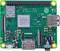 Et grønt Raspberry Pi 3 Model A+ printplade med forskellige stik, chips og mærkninger; egnet til mange DIY-projekter.