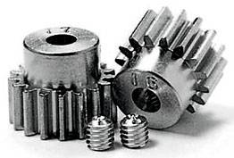 To Metaltandhjul og to små skruer på en flad overflade, stærkt industrielt design, placeret ved siden af hinanden.
