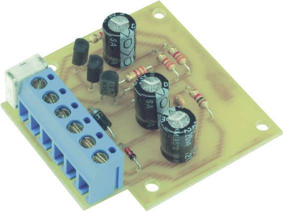 Elektronisk printplade med blå stik, kondensatorer og modstande. Egnet til elektroniske kredsløb og DIY-projekter.