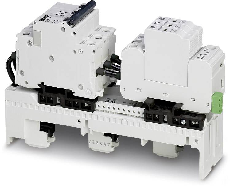 Et elektrisk modul på en DIN-skinne med to forbundne komponenter, kabler og mærkning. Bruges til elektriske tavler.