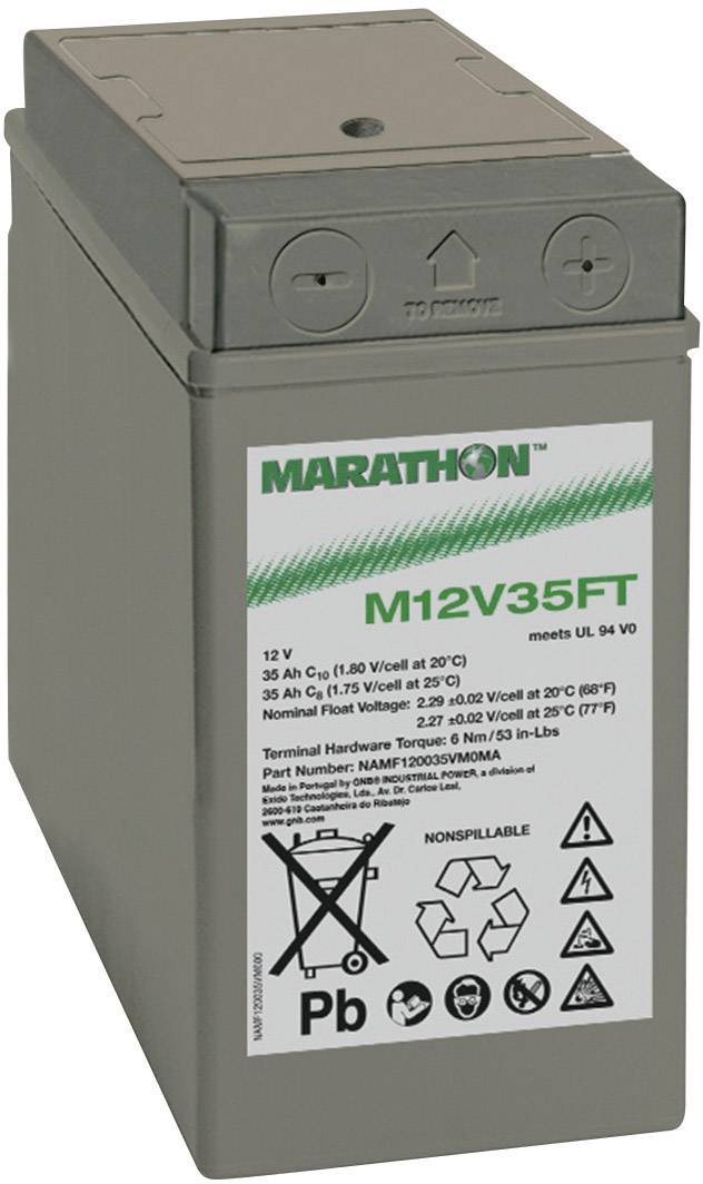 Et rektangulært, gråt batteri med etiket. Påskrift: 'Marathon M12V35FT', 12V, 35 Ah ved 20°C. Symboler for bortskaffelse, forsigtighed og genanvendelighed.